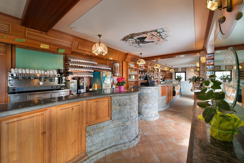 Hotel Gallo Cedrone Valdisotto Luaran gambar